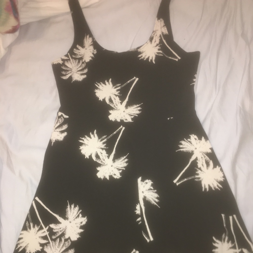 Palm tree pink dress